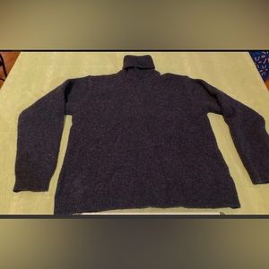 100% lamb's wool women large